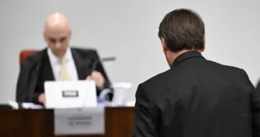 Moraes nega pedido de Bolsonaro para anular delação de Cid