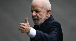 Lula diz que Trump mente ao justificar tarifaço: "Ele não quer conversar"