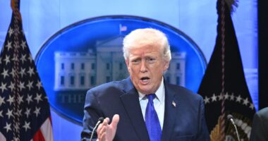 Derrubada das tarifas de Trump pela Suprema Corte abre disputa bilionária por reembolsos