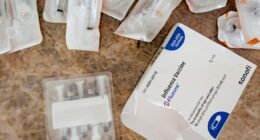 Fabricantes de vacinas reduzem pesquisas e cortam empregos em meio a políticas de Trump