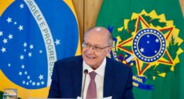 Governo quer fundo permanente com Petrobras e BNDES para renovar frota de caminhões, diz Alckmin