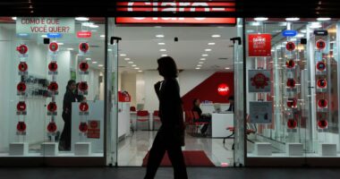 Negociação entre Claro e Desktop tem dificuldades, mas segue na mesa