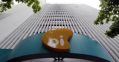 Oi: Justiça do RJ reconhece ação e determina retenção de crédito de antigos acionistas