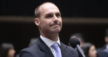 STF formaliza ação que tornou Eduardo Bolsonaro réu na Corte