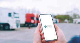 Três maiores bancos perdem quase R$ 2 bi em receitas por causa de Pix e fintechs