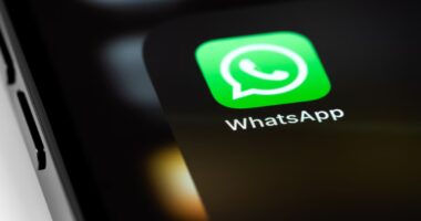 Cade mantém medida que obriga Meta a permitir chatbots de IA no WhatsApp