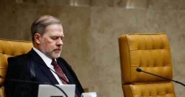 Casas de luxo a sócios e cuidados para ocultar sociedade: a longa ligação de Toffoli com o Tayayá