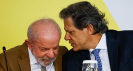 De saída da Fazenda, Haddad volta a criticar taxa de juros, mas evita culpar integrantes do BC