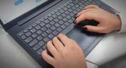 Falta de chips de memória usados pela IA pode causar escassez de notebooks; entenda os motivos