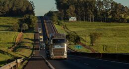 Governo Lula publica MP que endurece regras sobre piso do frete, com multa de até R$ 10 milhões