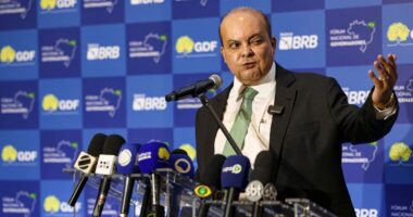 Governo do DF diz que há risco de liquidação ou intervenção federal se não houver aporte no BRB