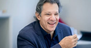 Haddad deve deixar Ministério da Fazenda na próxima sexta-feira (20)