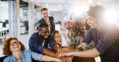 Lugares Mais Incríveis Para Trabalhar: prêmio que celebra líderes e empresas tem inscrições abertas