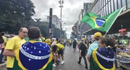Manifestações bolsonaristas foram marcadas por 'flopada histórica', diz líder do governo