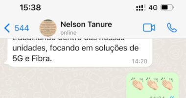 Nelson Tanure, em mensagem a Daniel Vorcaro, agradece relógio suíço Jaeger-LeCoultre de ouro rosa
