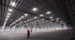 Shopee fecha maior locação de galpões do Brasil em busca de liderança em entregas rápidas