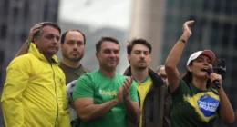 Vamos ter que resolver problemas da família Bolsonaro para ganhar as eleições, diz Valdemar