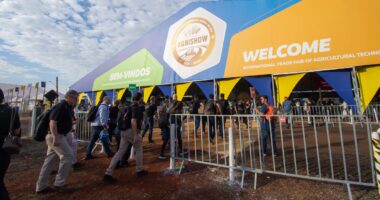 Agrishow: New Holland investe R$ 100 milhões em fábrica de plataforma de colheitadeiras em Curitiba