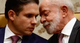 Fim da escala 6x1: Governo nega acordo com Motta e mantém previsão de envio de texto; leia bastidor