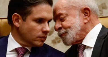 Fim da escala 6x1: Governo nega acordo com Motta e mantém previsão de envio de texto; leia bastidor