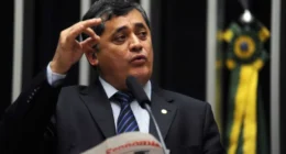 José Guimarães vai buscar aproximar Lula do centrão e deve ser contraponto a Boulos no Planalto