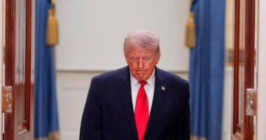 Mercado de petróleo começa a duvidar dos sinais de paz no Oriente Médio dados por Trump