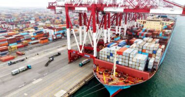 China ameaça retaliar UE caso bloco adote novas restrições comerciais contra seus produtos