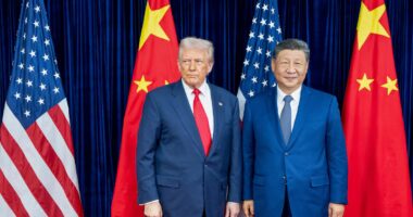 EUA impõem novas sanções para impedir venda de petróleo iraniano à China