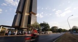 Economistas destacam alívio imediato do Desenrola 2, mas alertam para fôlego curto de medidas