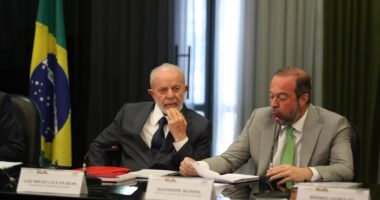 Fiesp entra na Justiça contra leilão bilionário de energia e pede suspensão de contratos