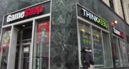 GameStop faz oferta de US$ 55,5 bilhões para comprar o eBay e competir com a Amazon