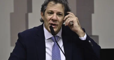 Haddad diz que resistiu a virar a chave para ser candidato e que Tarcísio mente