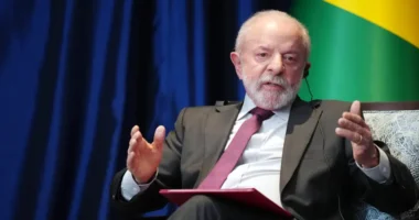 Lula prioriza fim de investigação comercial, narcotráfico e deve tratar de Irã em conversa com Trump