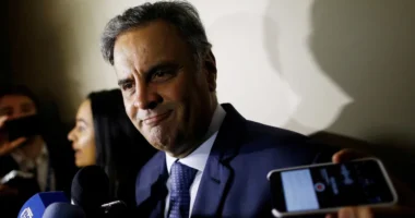 PSDB discute lançar Aécio Neves à Presidência para aproveitar desgaste de Flávio Bolsonaro