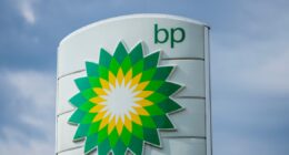 Petrolífera BP destitui presidente do conselho após ‘sérias preocupações’ com sua conduta