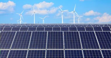 The Economist: A indústria solar chinesa, líder mundial, está em crise