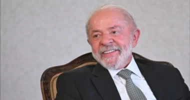 Com versículos bíblicos e pauta eleitoral, PT lança carta aos evangélicos