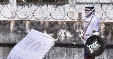 Comissão quer ouvir governo sobre tarifas dos EUA e classificação do PCC e CV como terroristas