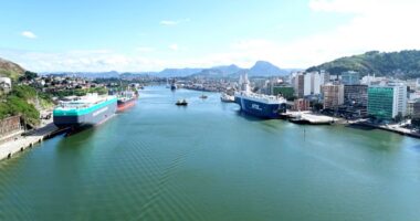 Complexo portuário de Vitória-Vila Velha, sob gestão privada da Vports, cresce e busca novas cargas