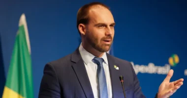 Eduardo pede rompimento de Flavio com Novo por fala de Zema sobre Vorcaro