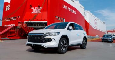 Governo renova cota para importar carros elétricos desmontados sem imposto