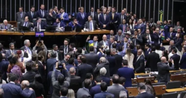 Revisão da Ficha Limpa gera incertezas e tensiona cenário eleitoral nos estados
