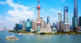 The Economist: A ascensão da China no setor de alta tecnologia está deixando parte do país para trás