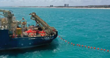União Europeia anuncia R$ 1,56 bi para projetos no Brasil, incluindo extensão de cabo submarino
