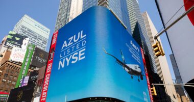 Azul está de volta ao jogo e não quer ser só empresa aérea, diz CEO da companhia
