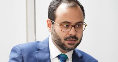 Governo anuncia programa de renegociação de dívidas de MEIs com prazo de até 145 meses