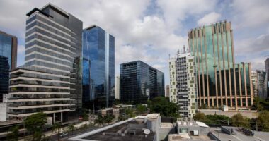Mesmo com saídas de Master, Reag e Fictor, setor de escritórios está aquecido