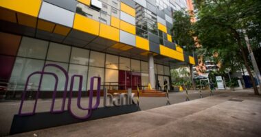 Nubank recebe autorização de reguladores para operar como banco múltiplo no México