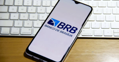Oposição no Distrito Federal pede que Justiça torne inconstitucional lei para aporte no BRB