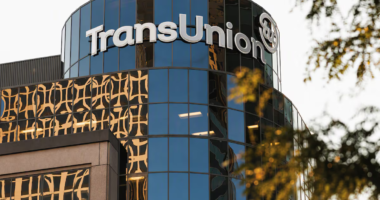 TransUnion Brasil desafia a lógica da negativação com inclusão e educação financeira